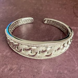 925 Sterling Silver Hinge Cuff Bracelet